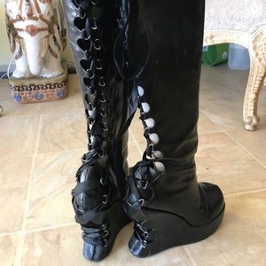 Gogo boots size 8